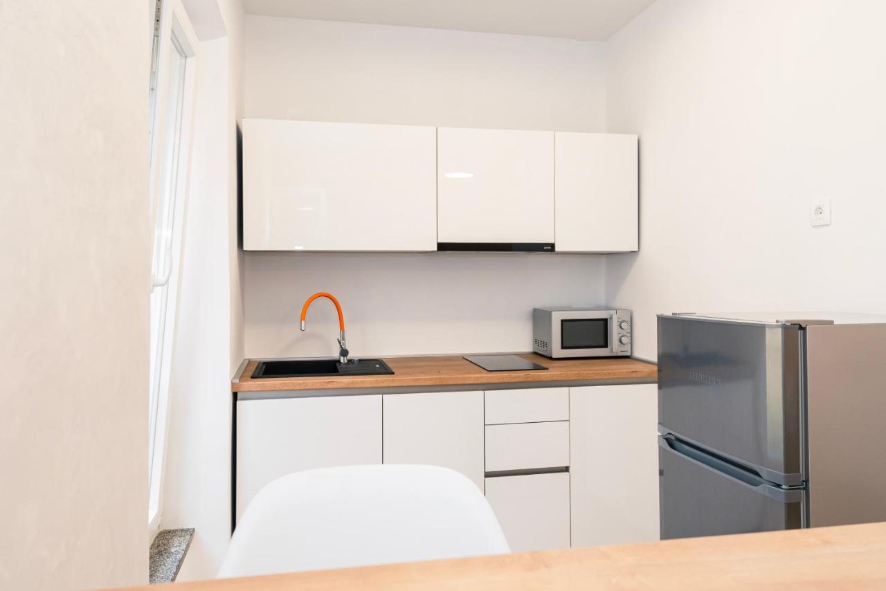 Studio Apartman Max Center Of The Old Town Free Parking Beautiful View Sibenik Ngoại thất bức ảnh